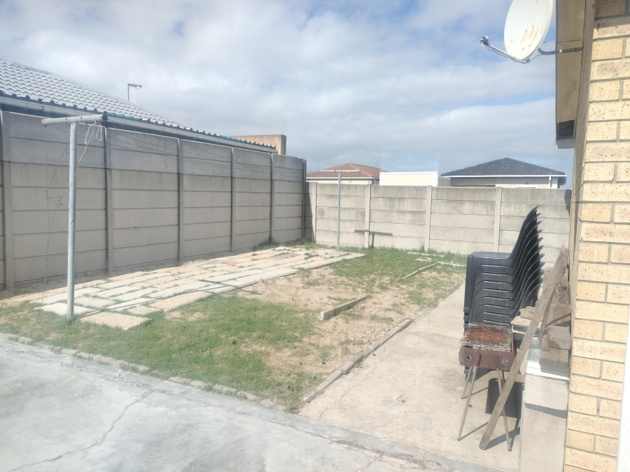 To Let 3 Bedroom Property for Rent in Hagley Western Cape